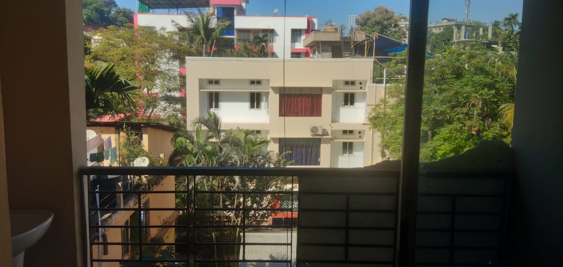 Semi Furnished 3bhk in New Sarania, Guwahati, Assam, India for Rent